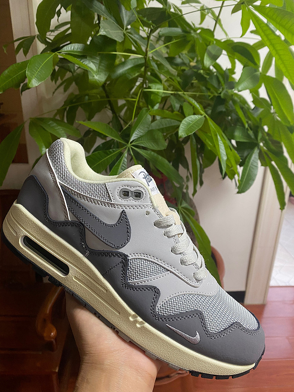 Nike Air Max 1