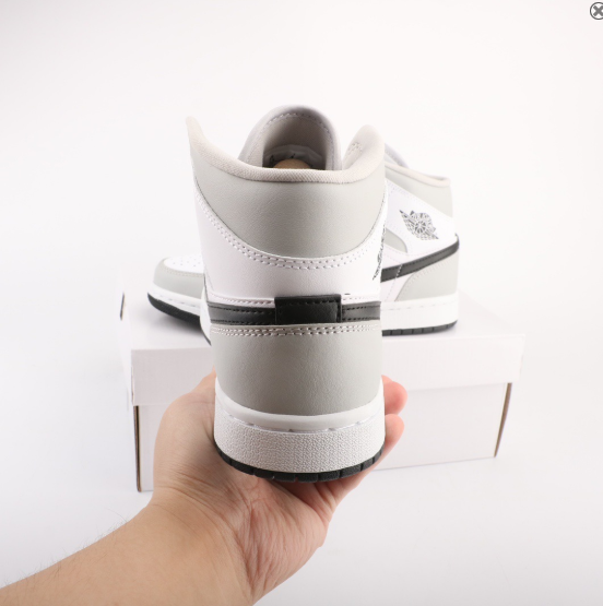 Air Jordan 1