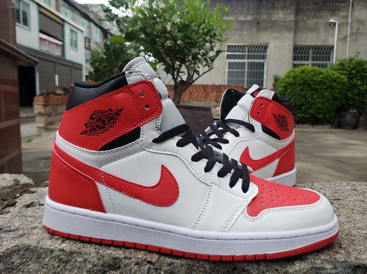 Air Jordan 1