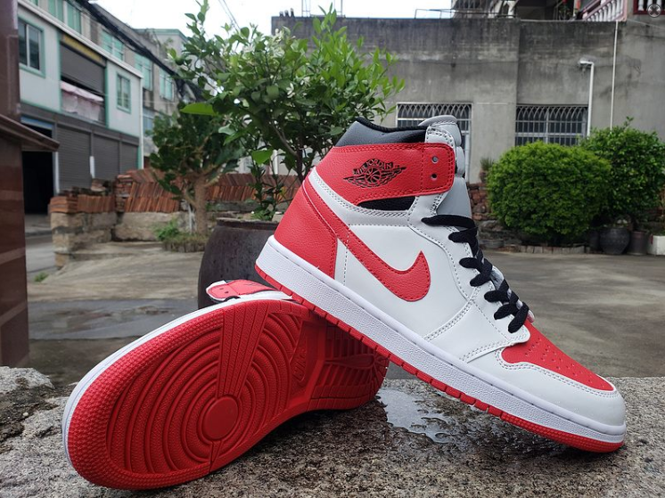 Air Jordan 1