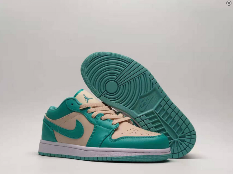 Air Jordan 1