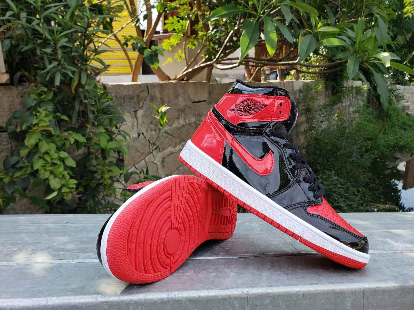 Air Jordan 1