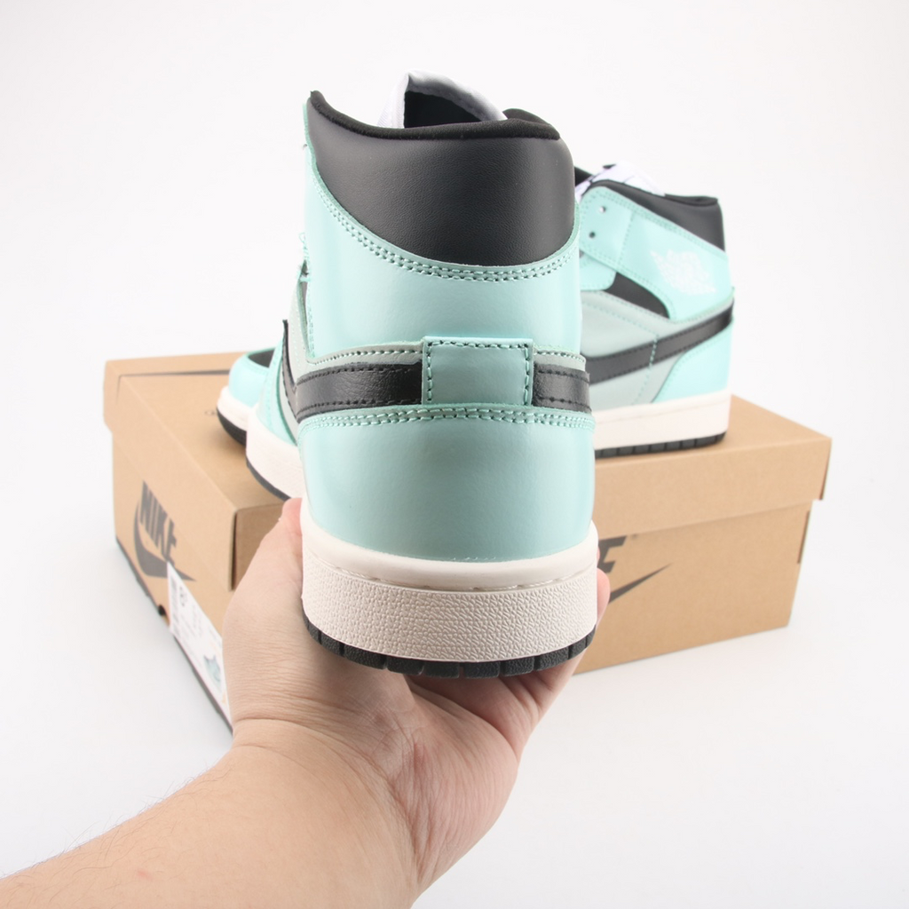 Air Jordan 1