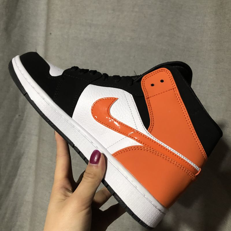 Air Jordan 1