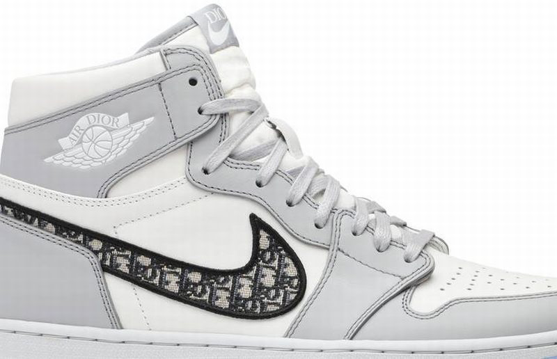 Air Jordan 1 High Dior