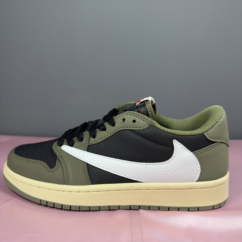 Air Jordan 1 Low Travis Scott