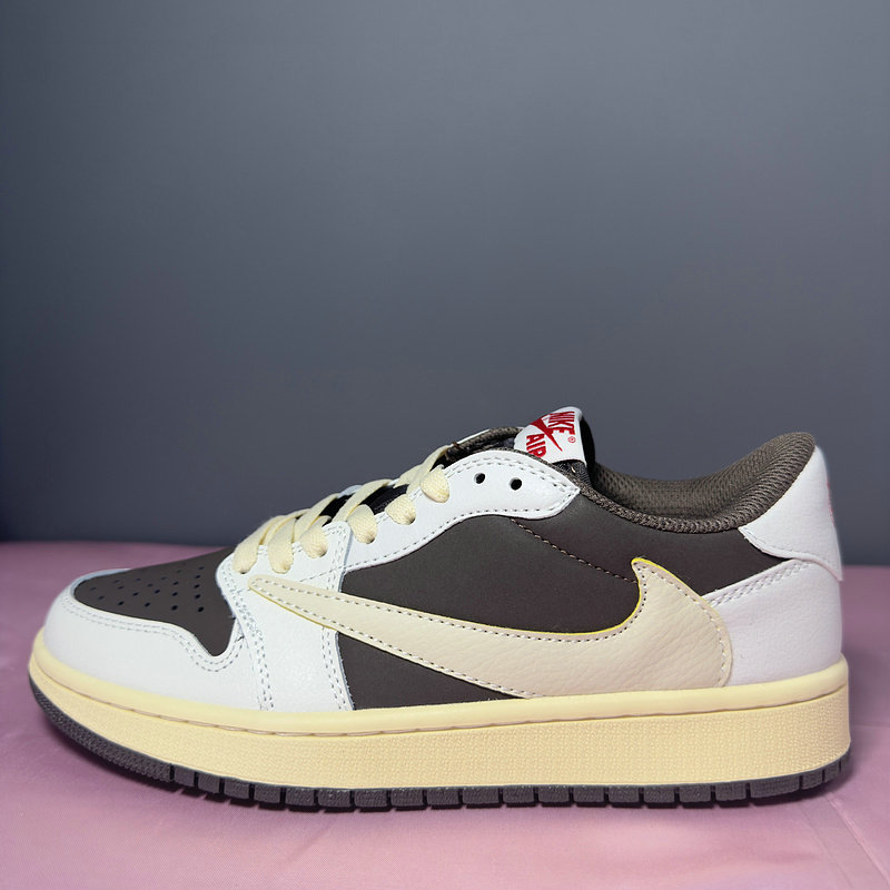 Air Jordan 1 Low Travis Scott