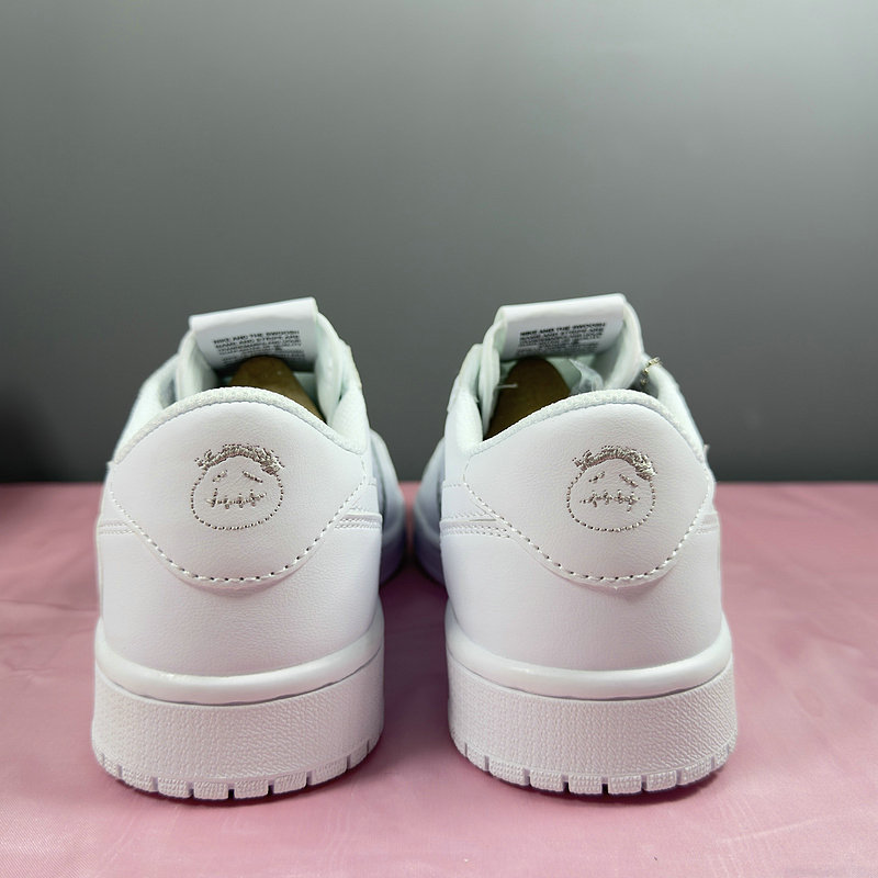 Air Jordan 1 Low Travis Scott