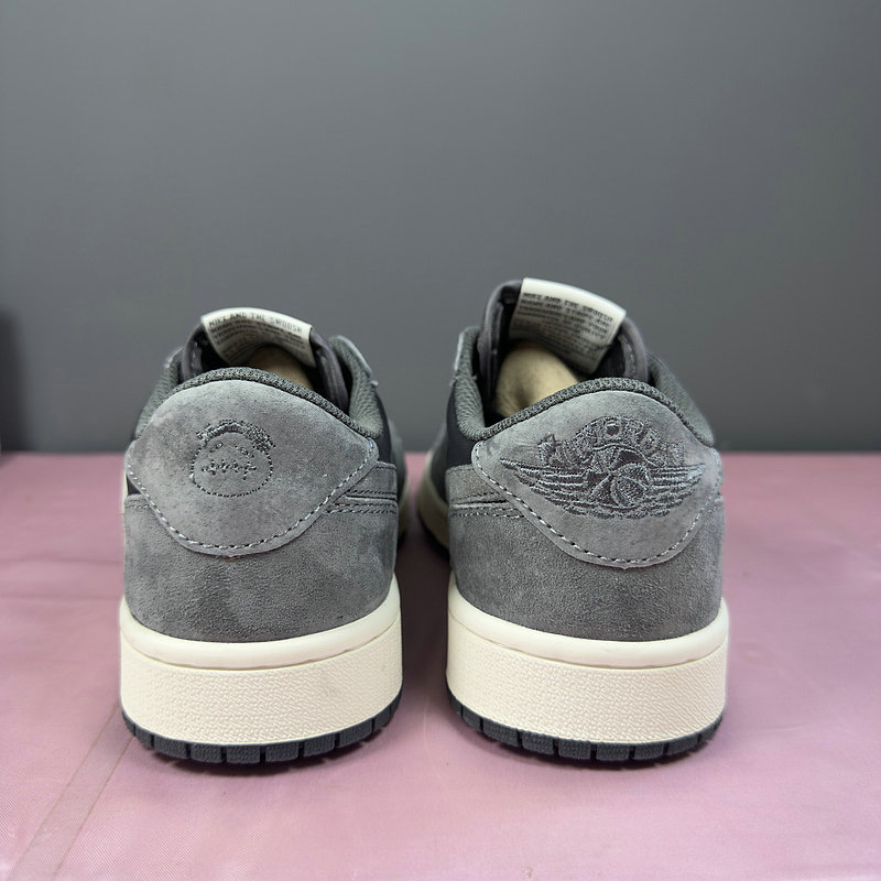 Air Jordan 1 Low Travis Scott
