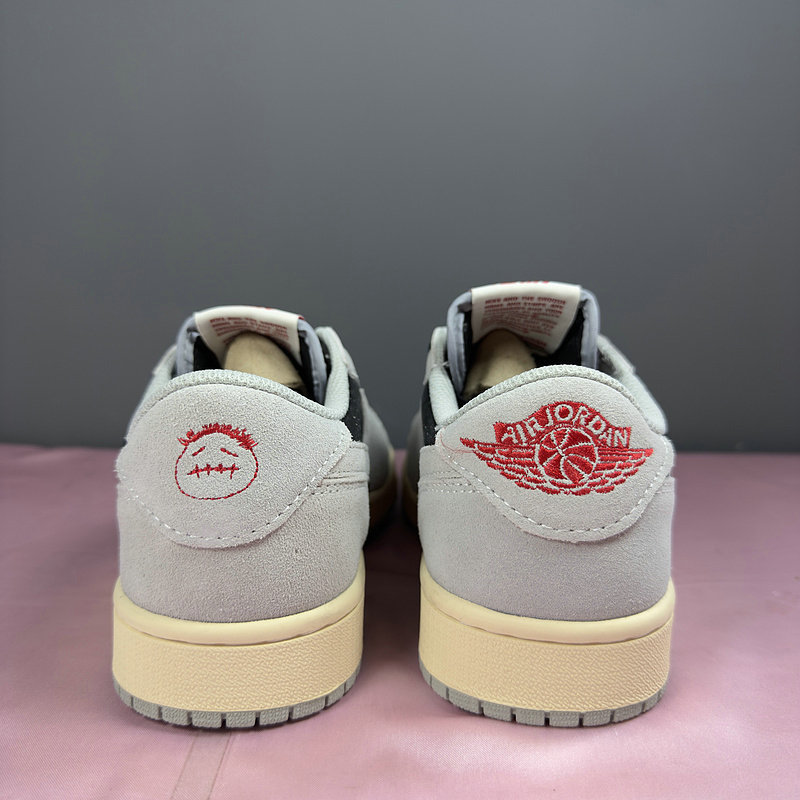Air Jordan 1 Low Travis Scott