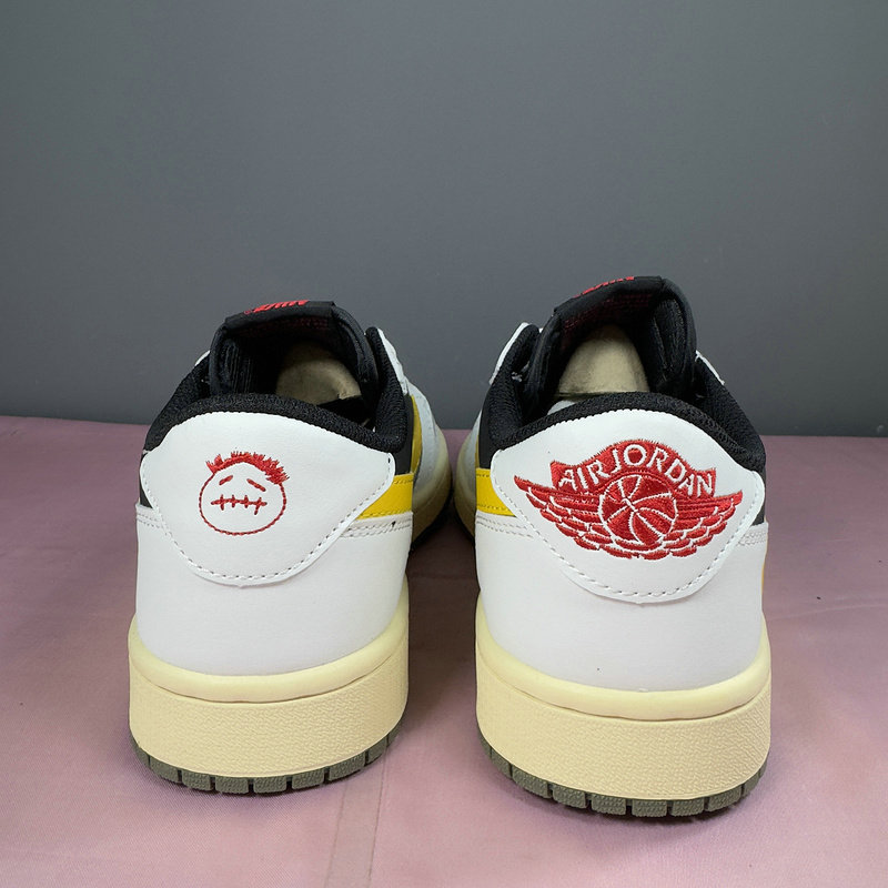Air Jordan 1 Low Travis Scott