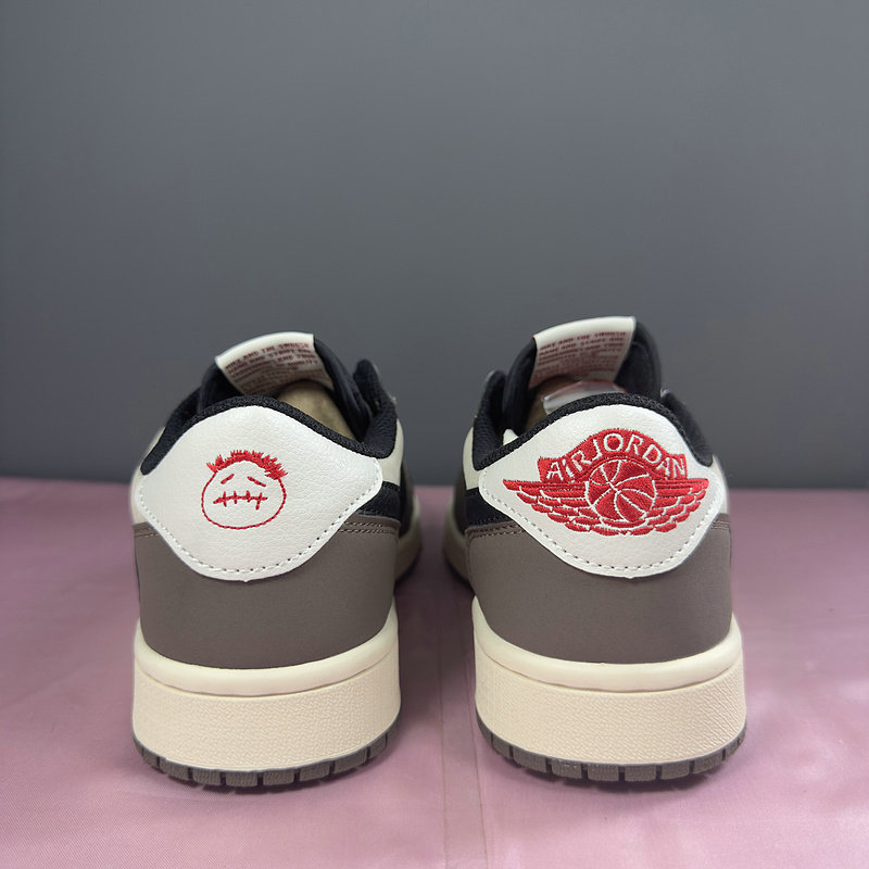 Air Jordan 1 Low Travis Scott