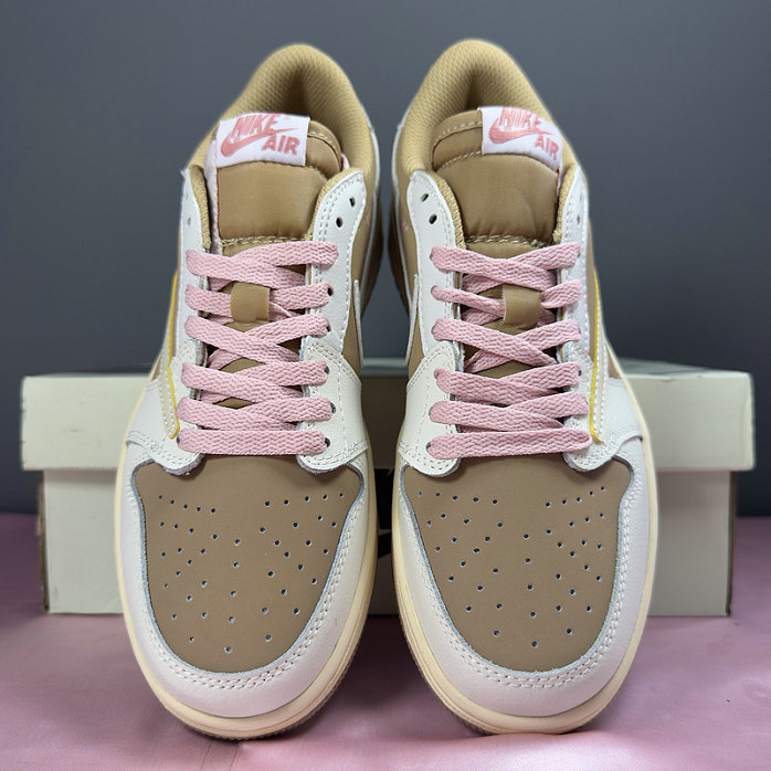 Air Jordan 1 Low Travis Scott