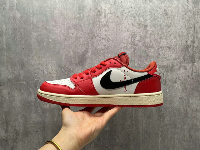 Air Jordan 1 Low Travis Scott