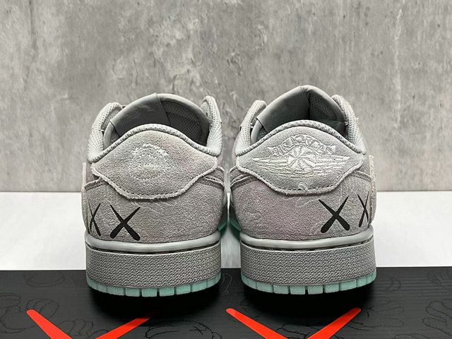 Air Jordan 1 Low Travis Scott