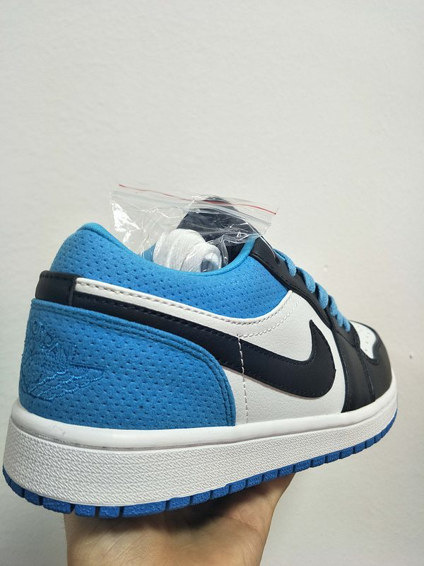 Air Jordan 1 Low