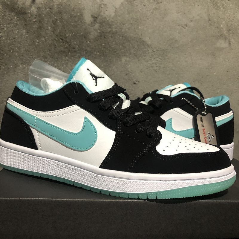 Air Jordan 1 Low