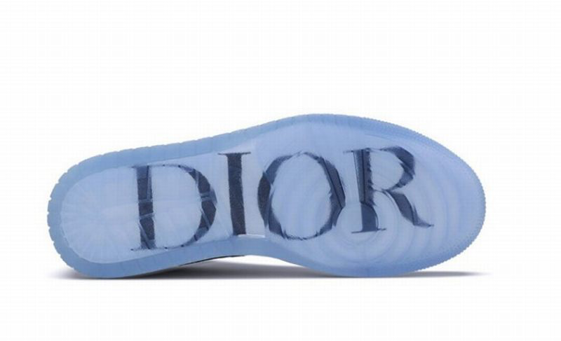Air Jordan 1 Low X Dior