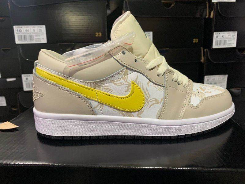 Air Jordan 1 Low
