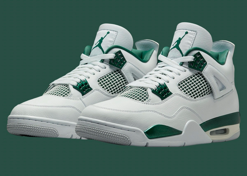 Air Jordan 4