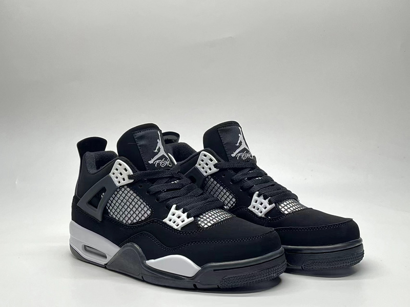 Air Jordan 4