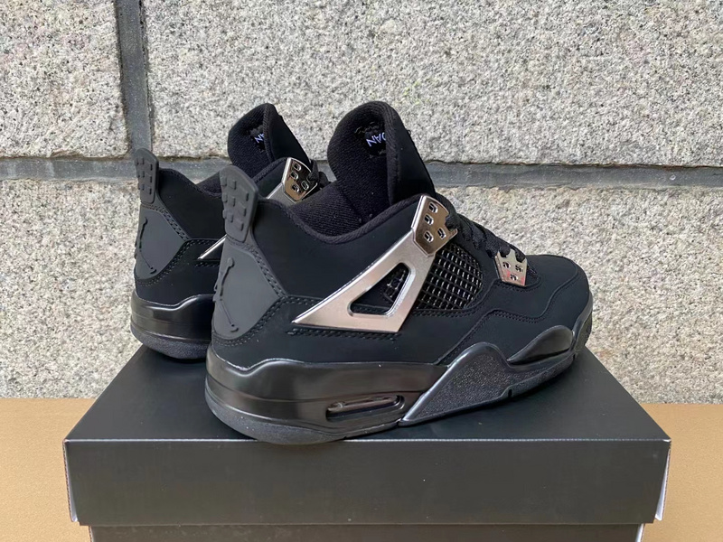 Air Jordan 4