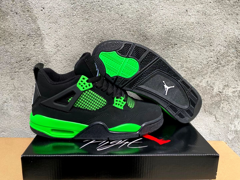 Air Jordan 4