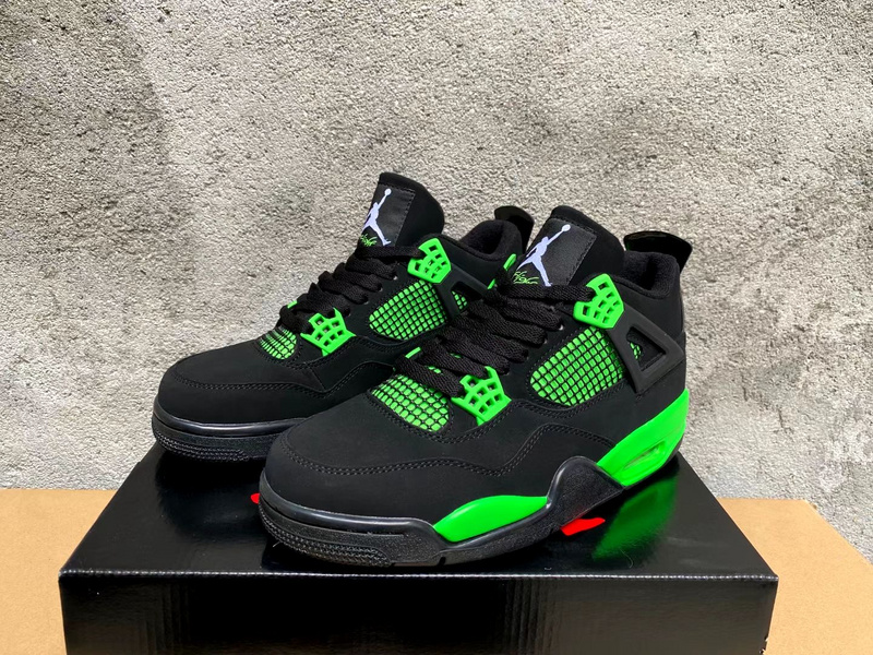 Air Jordan 4