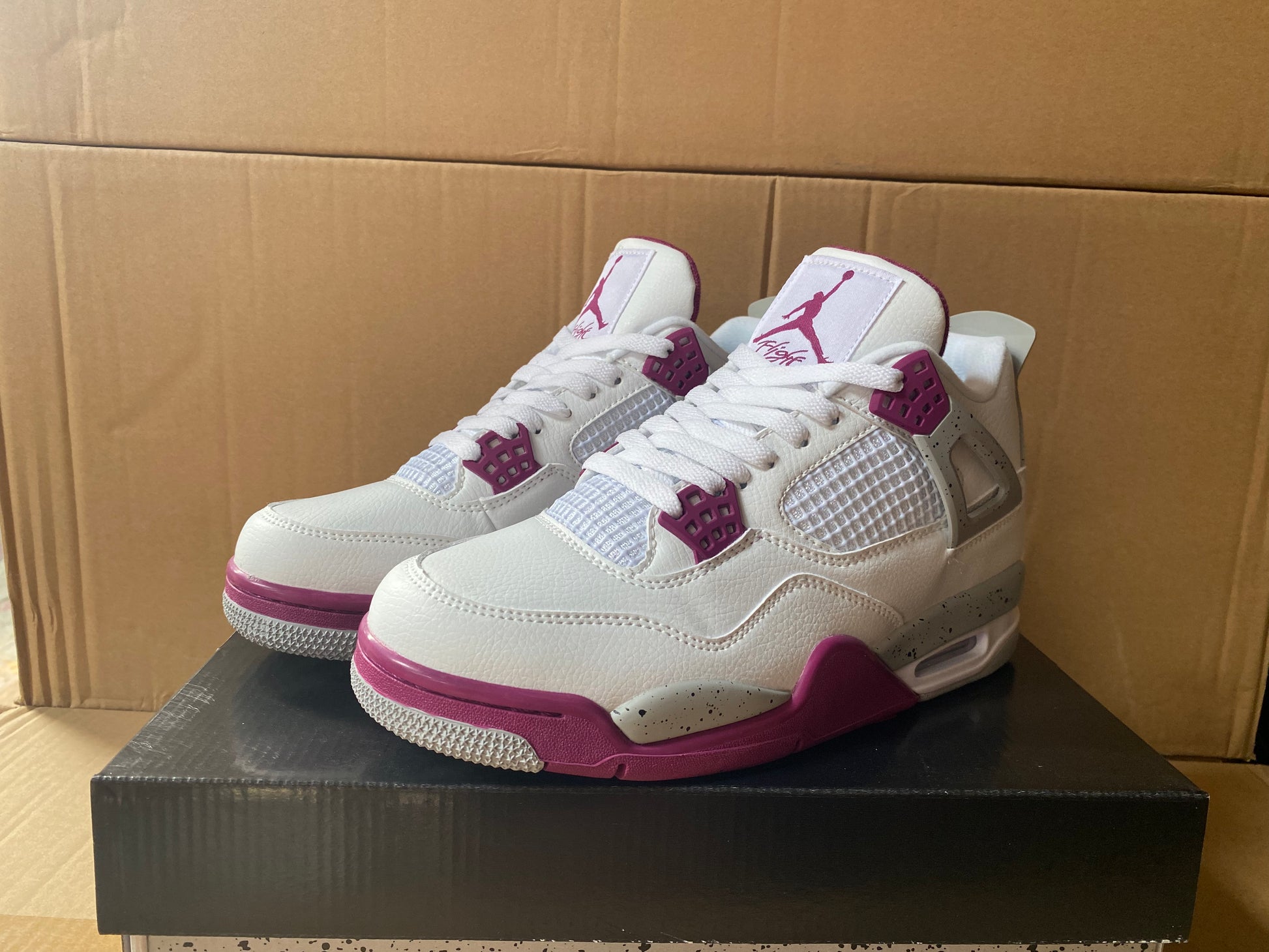 Air Jordan 4