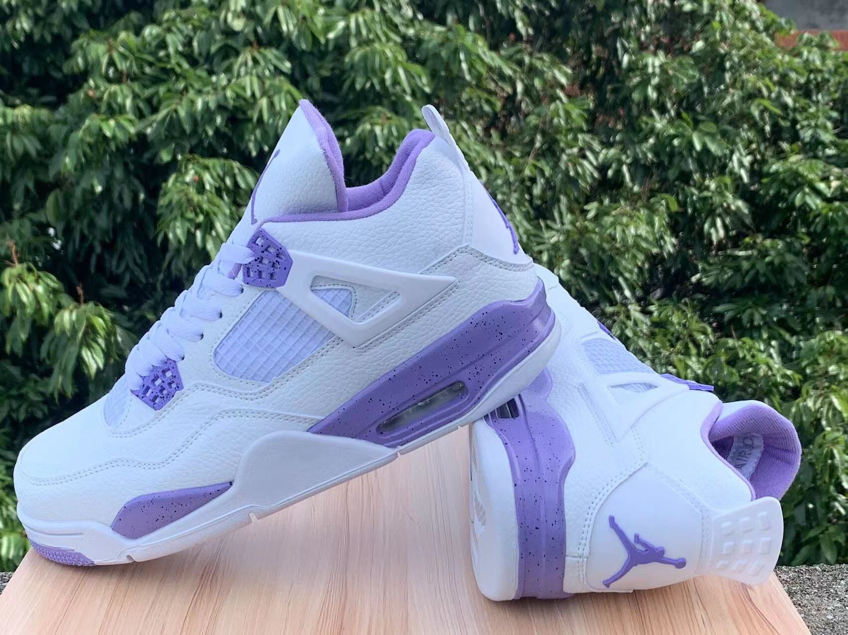Air Jordan 4