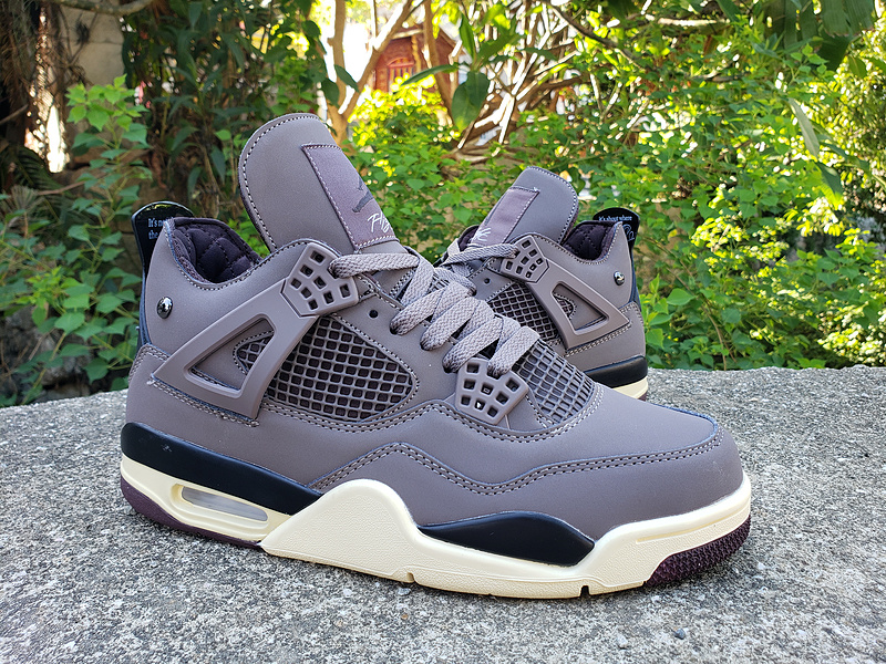 Air Jordan 4