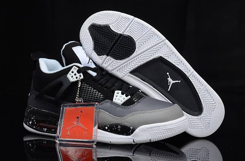 Air Jordan 4