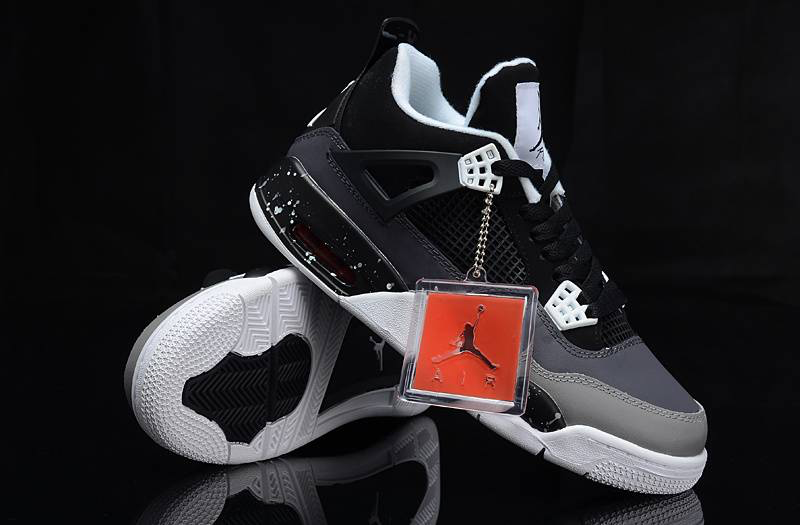 Air Jordan 4