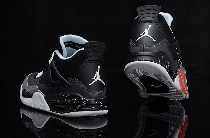 Air Jordan 4