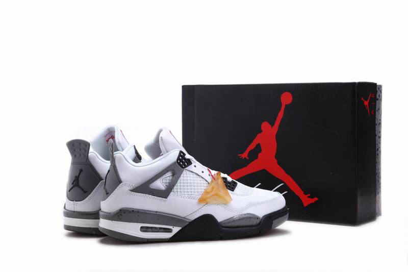 Air Jordan 4