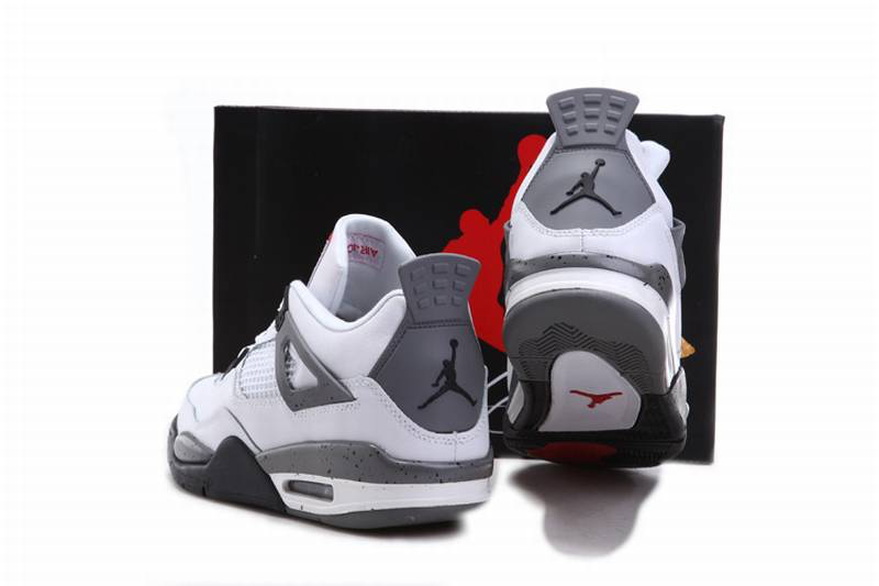 Air Jordan 4