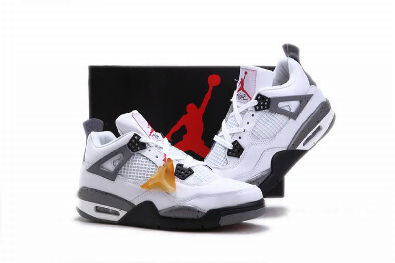 Air Jordan 4