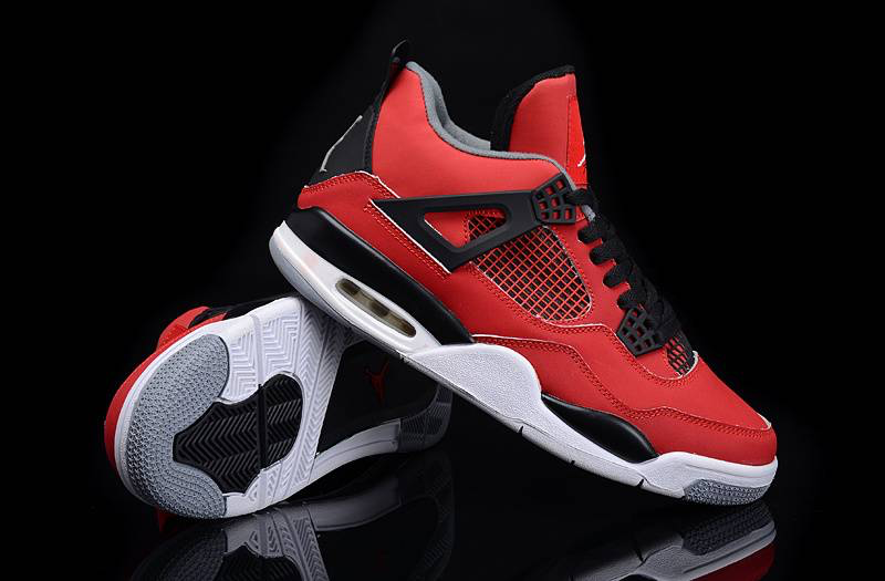 Air Jordan 4
