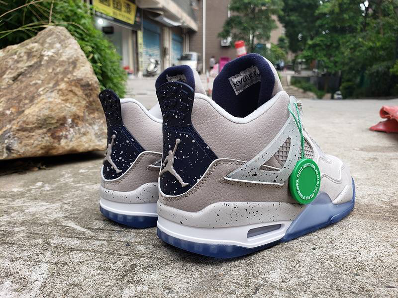 Air Jordan 4