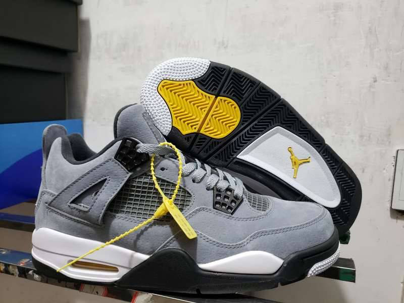 Air Jordan 4