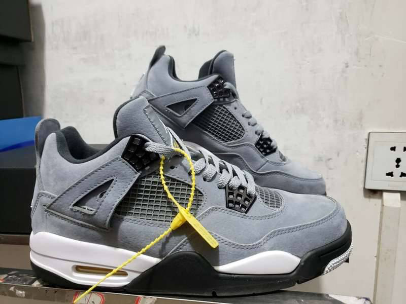 Air Jordan 4
