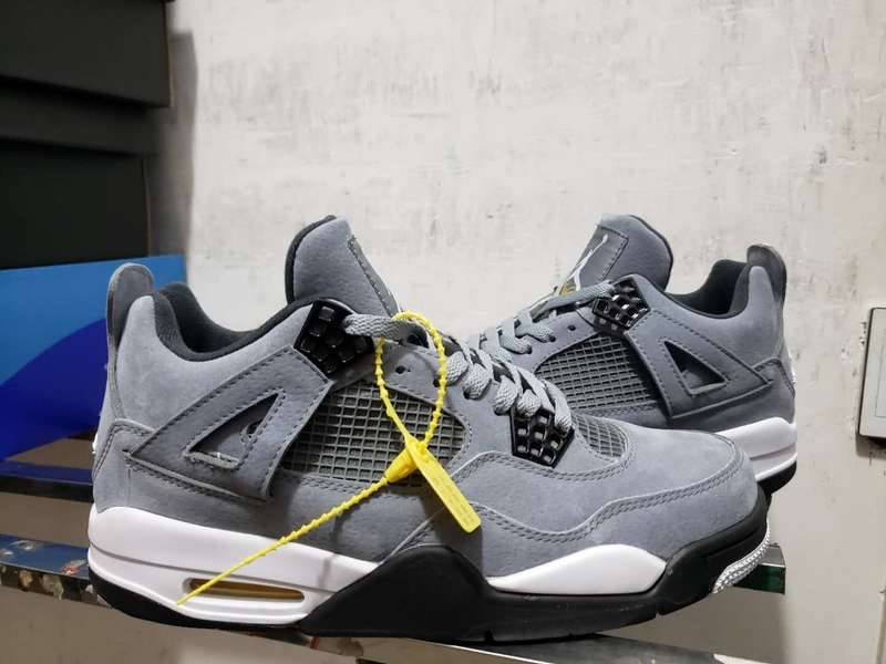 Air Jordan 4