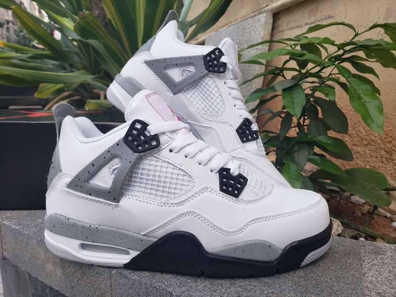Air Jordan 4