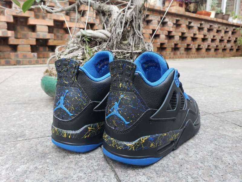 Air Jordan 4