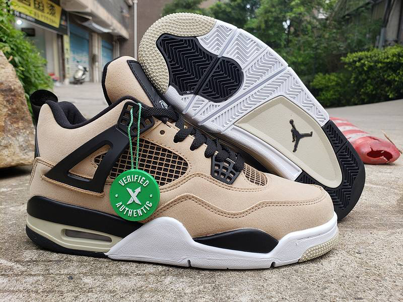 Air Jordan 4