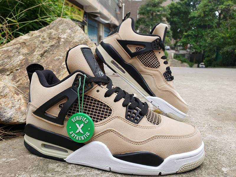 Air Jordan 4