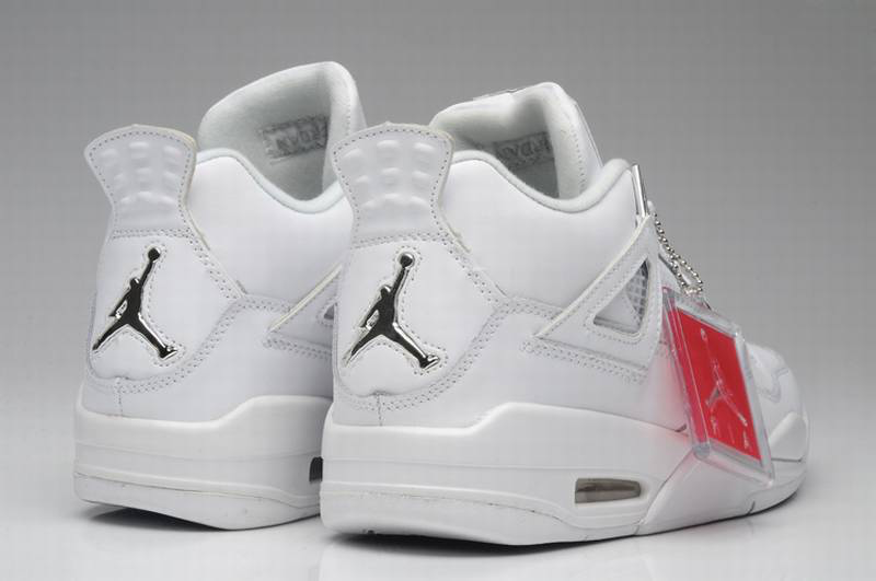 Air Jordan 4