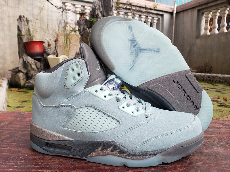 Air Jordan 5