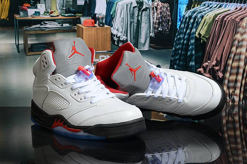 Air Jordan 5