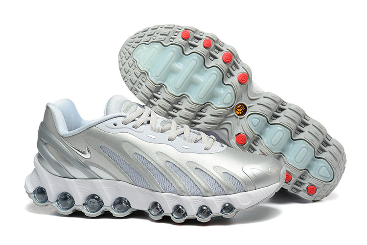 Nike DN8